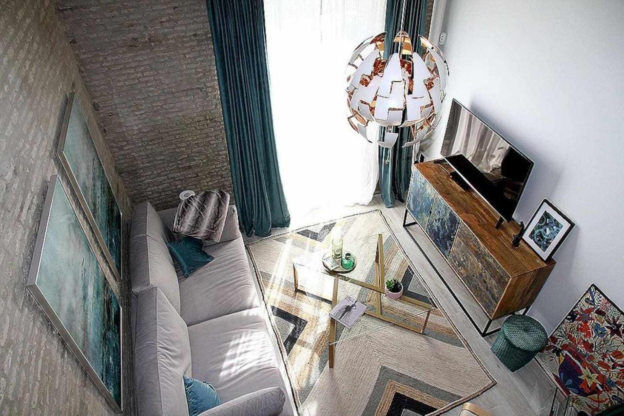 Isg Apartments Feria 106 Севиля Екстериор снимка