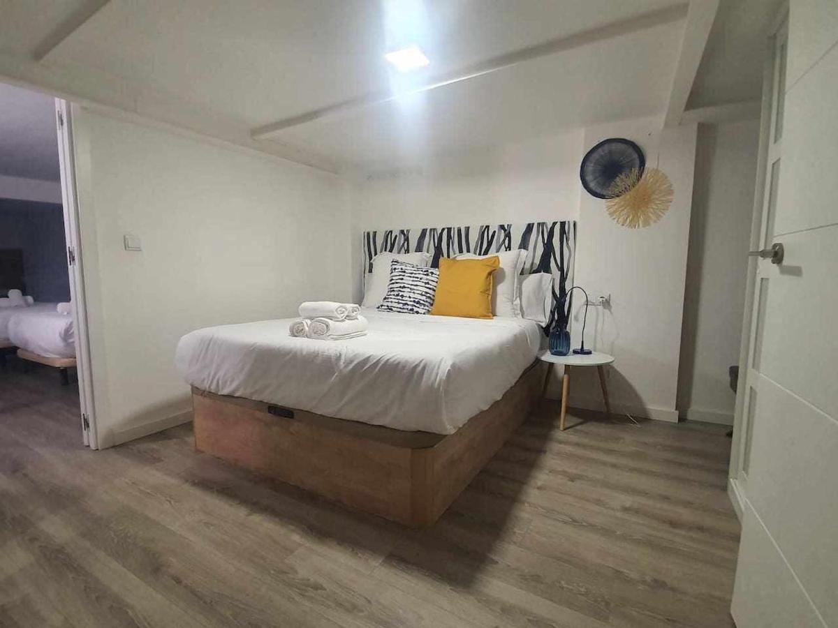 Isg Apartments Feria 106 Севиля Екстериор снимка