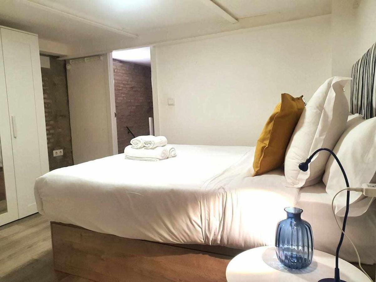 Isg Apartments Feria 106 Севиля Екстериор снимка