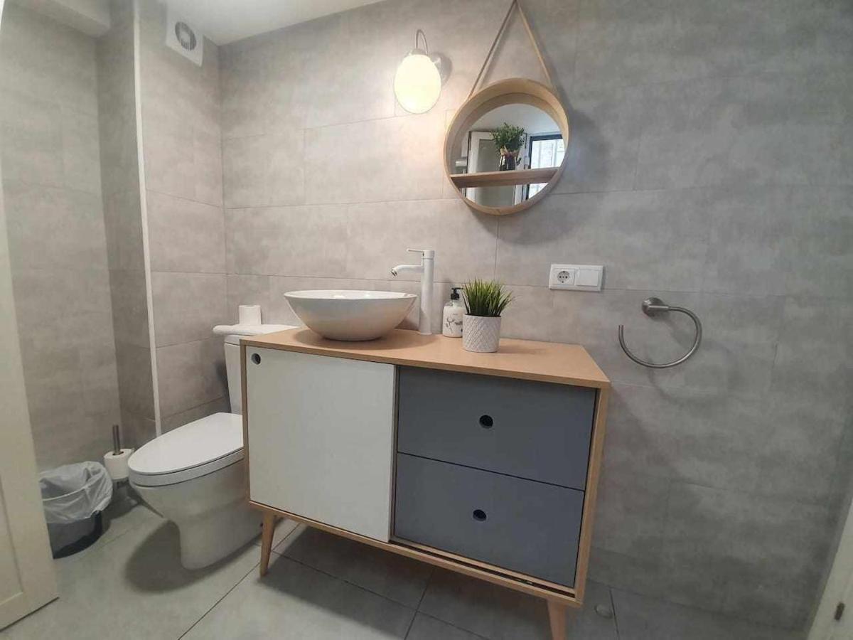 Isg Apartments Feria 106 Севиля Екстериор снимка